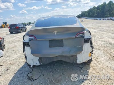 Zdjęcie 6 z 13 samochodu: 2022 TESLA MODEL Y VIN:7SAYGDEE4NA016883 - miniatura