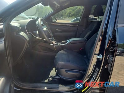 Zdjęcie 7 z 13 samochodu: 2022 HYUNDAI SANTA CRUZ SE VIN:5NTJA4AE4NH003773 - miniatura
