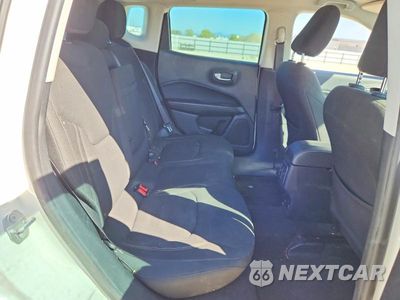 Zdjęcie 10 z 12 samochodu: 2018 JEEP COMPASS SPORT VIN:3C4NJCAB4JT488281 - miniatura