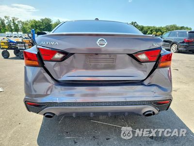 Zdjęcie 6 z 12 samochodu: 2019 NISSAN ALTIMA SL VIN:1N4BL4EV8KC173753 - miniatura