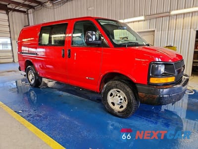 Czwarte zdjęcie samochodu z boku: 2006 CHEVROLET EXPRESS G3500 DELIVERY VAN VIN:1GCHG35V761272858 - miniatura