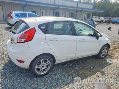 Trzecie zdjęcie samochodu z tyłu: 2018 FORD FIESTA SE VIN:3FADP4EJ1JM112588 - miniatura