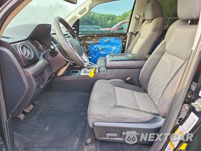 Zdjęcie 7 z 13 samochodu: 2016 TOYOTA TUNDRA SR5 VIN:5TFDY5F11GX570999 - miniatura