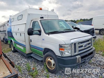 Czwarte zdjęcie samochodu z boku: 2016 FORD ECONOLINE E450 SUPER DUTY CUTAWAY VAN VIN:1FDXE4FS3GDC55546 - miniatura