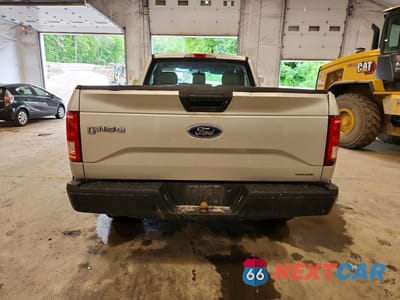 Zdjęcie 6 z 12 samochodu: 2016 FORD F150 VIN:1FTMF1E85GFA80827 - miniatura