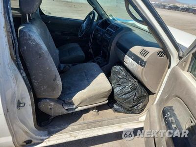 Zdjęcie 13 z 14 samochodu: 2004 NISSAN FRONTIER STANDARD VIN:1N6DD26T94C479104 - miniatura