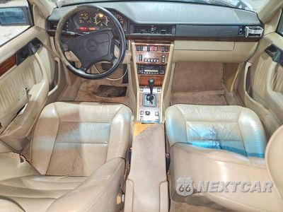 Zdjęcie 8 z 12 samochodu: 1995 MERCEDES-BENZ E 320 BASE VIN:WDBEA32E8SC225845 - miniatura