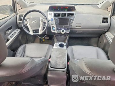 Zdjęcie 8 z 12 samochodu: 2014 TOYOTA PRIUS V FIVE VIN:JTDZN3EUXE3330109 - miniatura