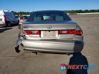 Zdjęcie 6 z 12 samochodu: 1999 TOYOTA CAMRY LE VIN:4T1BG28K4XU565856 - miniatura
