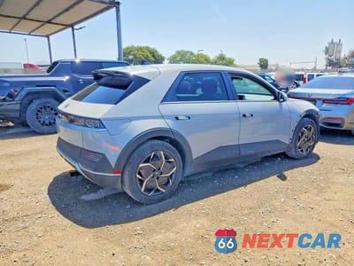 Trzecie zdjęcie samochodu z tyłu: 2024 HYUNDAI IONIQ 5 SEL VIN:KM8KN4DE4RU248177 - miniatura