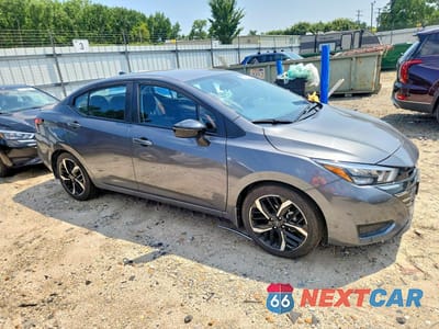 Czwarte zdjęcie samochodu z boku: 2025 NISSAN VERSA SR VIN:3N1CN8FV1SL860935 - miniatura