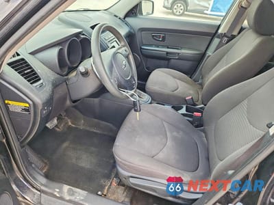 Zdjęcie 7 z 12 samochodu: 2012 KIA SOUL BASE VIN:KNDJT2A57C7477196 - miniatura