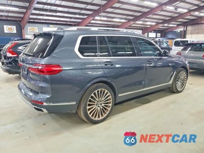 Trzecie zdjęcie samochodu z tyłu: 2019 BMW X7 XDRIVE50I VIN:5UXCX4C58KLB39979 - miniatura
