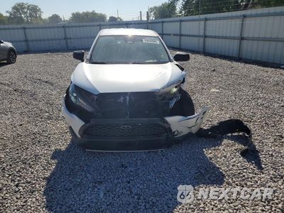Piąte zdjęcie samochodu w środku: 2024 TOYOTA COROLLA CROSS L VIN:7MUAAABG1RV093936 - miniatura