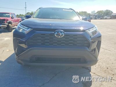 Piąte zdjęcie samochodu w środku: 2025 TOYOTA RAV4 XLE VIN:2T3P1RFV6SW540213 - miniatura