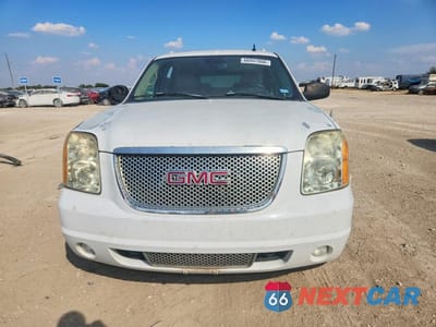 Piąte zdjęcie samochodu w środku: 2007 GMC YUKON XL DENALI VIN:1GKFK66847J232002 - miniatura
