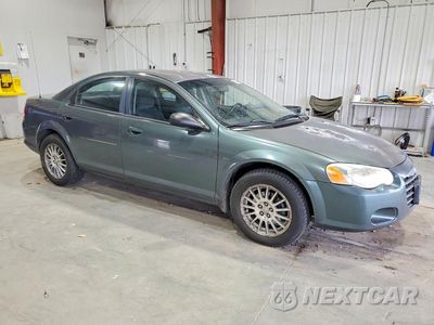 Czwarte zdjęcie samochodu z boku: 2004 CHRYSLER SEBRING LXI VIN:1C3EL56R64N262215 - miniatura