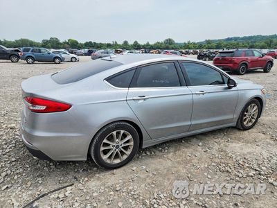 Trzecie zdjęcie samochodu z tyłu: 2020 FORD FUSION SE VIN:3FA6P0HD4LR190215 - miniatura