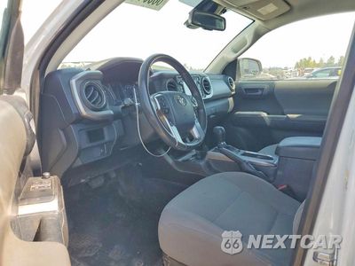 Zdjęcie 8 z 13 samochodu: 2018 TOYOTA TACOMA SR5 V6 VIN:5TFRZ5CNXJX061320 - miniatura