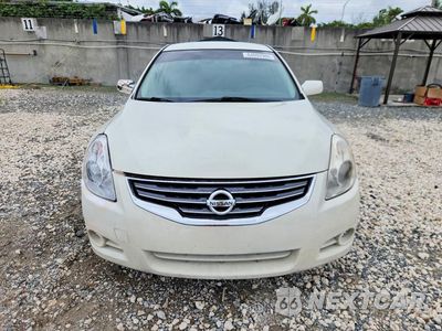 Piąte zdjęcie samochodu w środku: 2012 NISSAN ALTIMA 2.5 VIN:1N4AL2AP4CN504664 - miniatura