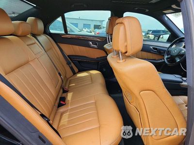 Zdjęcie 10 z 12 samochodu: 2010 MERCEDES-BENZ E 550 4MATIC VIN:WDDHF9AB7AA169763 - miniatura