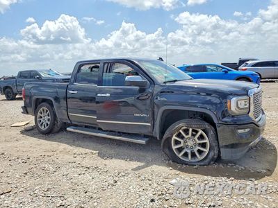 Czwarte zdjęcie samochodu z boku: 2017 GMC SIERRA K1500 DENALI VIN:3GTU2PEC7HG437329 - miniatura