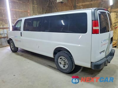 Drugie zdjęcie samochodu z przodu: 2008 CHEVROLET EXPRESS G3500 VIN:1GAHG39K681195170 - miniatura