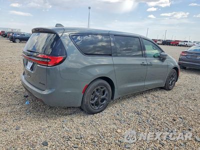 Trzecie zdjęcie samochodu z tyłu: 2022 CHRYSLER PACIFICA HYBRID LIMITED VIN:2C4RC1S78NR130846 - miniatura