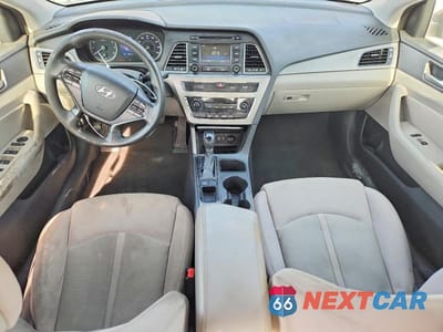 Zdjęcie 8 z 12 samochodu: 2015 HYUNDAI SONATA SE VIN:5NPE24AF4FH203432 - miniatura