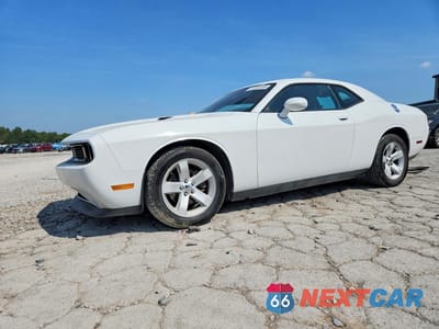 2014 DODGE CHALLENGER SXT 2C3CDYAG5EH267007 - główne zdjęcie licytacji z USA - miniatura