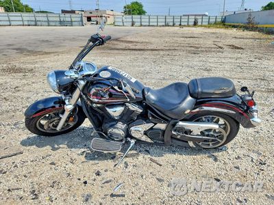 Trzecie zdjęcie samochodu z tyłu: 2009 YAMAHA XVS1300 A VIN:JYAVP24E59A008987 - miniatura