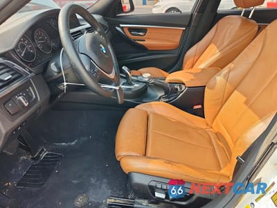 Zdjęcie 7 z 12 samochodu: 2018 BMW 330 XI VIN:WBA8D9C58JA607906 - miniatura