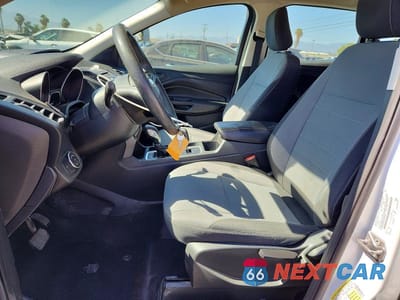 Zdjęcie 7 z 13 samochodu: 2018 FORD ESCAPE S VIN:1FMCU0F7XJUA36516 - miniatura
