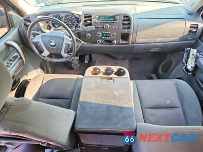 Zdjęcie 8 z 12 samochodu: 2009 CHEVROLET SILVERADO K1500 LT VIN:1GCEK29089Z209154 - miniatura