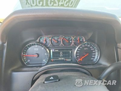 Zdjęcie 9 z 13 samochodu: 2015 CHEVROLET SUBURBAN K1500 LT VIN:1GNSKJKC1FR142191 - miniatura