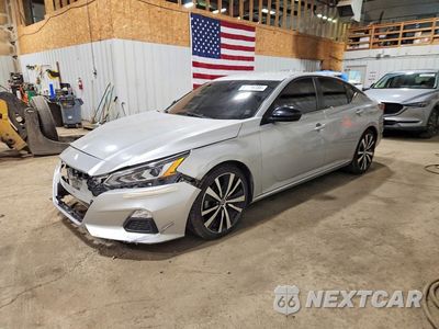 2019 NISSAN ALTIMA SR 1N4BL4CV8KC177109 - główne zdjęcie licytacji z USA - miniatura