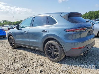 Drugie zdjęcie samochodu z przodu: 2019 PORSCHE CAYENNE VIN:WP1AA2AY2KDA02313 - miniatura