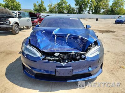 Piąte zdjęcie samochodu w środku: 2021 TESLA MODEL S VIN:5YJSA1E66MF452454 - miniatura