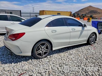 Trzecie zdjęcie samochodu z tyłu: 2015 MERCEDES-BENZ CLA 250 VIN:WDDSJ4EB8FN171894 - miniatura