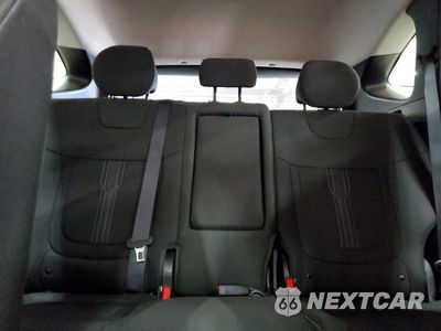 Zdjęcie 10 z 13 samochodu: 2023 HYUNDAI TUCSON VIN:5NMJBCAE5PH217631 - miniatura
