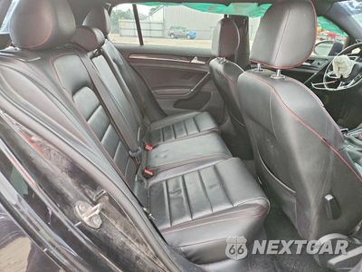 Zdjęcie 10 z 13 samochodu: 2017 VOLKSWAGEN GTI S/SE VIN:3VW447AU4HM072499 - miniatura