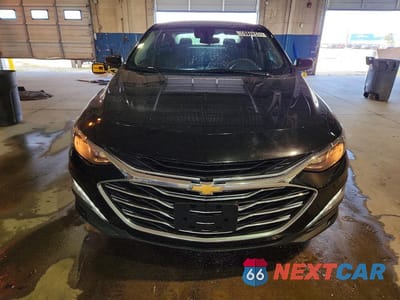 Piąte zdjęcie samochodu w środku: 2023 CHEVROLET MALIBU LT VIN:1G1ZD5ST1PF189306 - miniatura