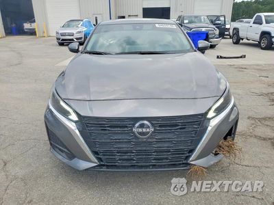 Piąte zdjęcie samochodu w środku: 2024 NISSAN ALTIMA SV VIN:1N4BL4DV2RN418935 - miniatura