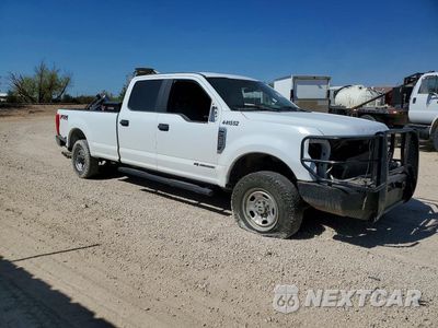 Czwarte zdjęcie samochodu z boku: 2022 FORD F350 SUPER DUTY VIN:1FT8W3BT6NED77467 - miniatura