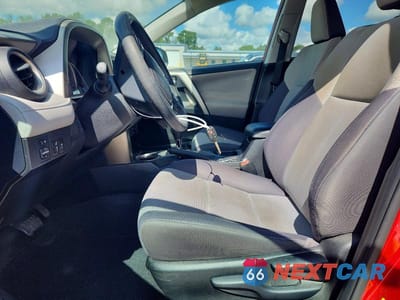 Zdjęcie 7 z 12 samochodu: 2014 TOYOTA RAV4 XLE VIN:2T3WFREV1EW127067 - miniatura
