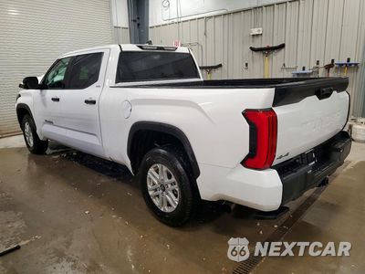 Drugie zdjęcie samochodu z przodu: 2026 TOYOTA TUNDRA CREWMAX SR5 VIN:5TFLA5EC7TX055356 - miniatura