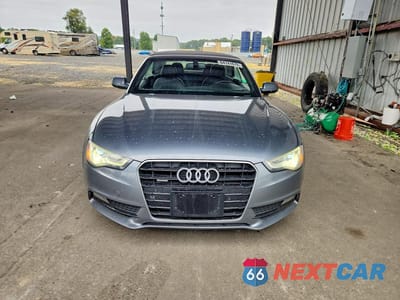 Piąte zdjęcie samochodu w środku: 2013 AUDI A5 PREMIUM PLUS VIN:WAULFAFH4DN008266 - miniatura