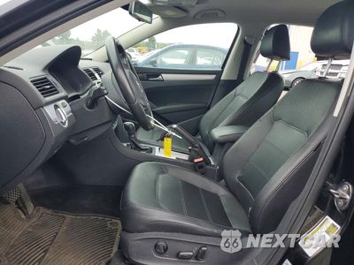 Zdjęcie 7 z 12 samochodu: 2012 VOLKSWAGEN PASSAT SE VIN:1VWBP7A30CC041282 - miniatura