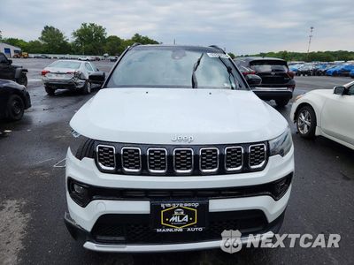 Piąte zdjęcie samochodu w środku: 2025 JEEP COMPASS LIMITED VIN:3C4NJDCN8ST523922 - miniatura