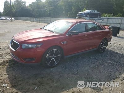 2015 FORD TAURUS SHO 1FAHP2KT6FG130078 - główne zdjęcie licytacji z USA - miniatura